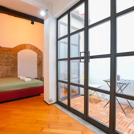 Duomo Sweet דירה *